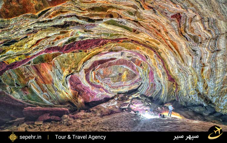 غار نمک جاذبه ی گردشگری قشم-خرید بلیط هواپیما